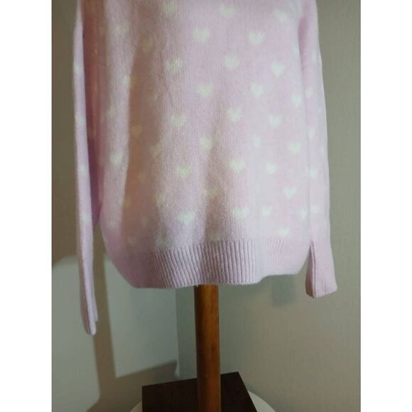 Vince Camuto NWT Heart Print Sweater Size XS - Picture 7 of 11